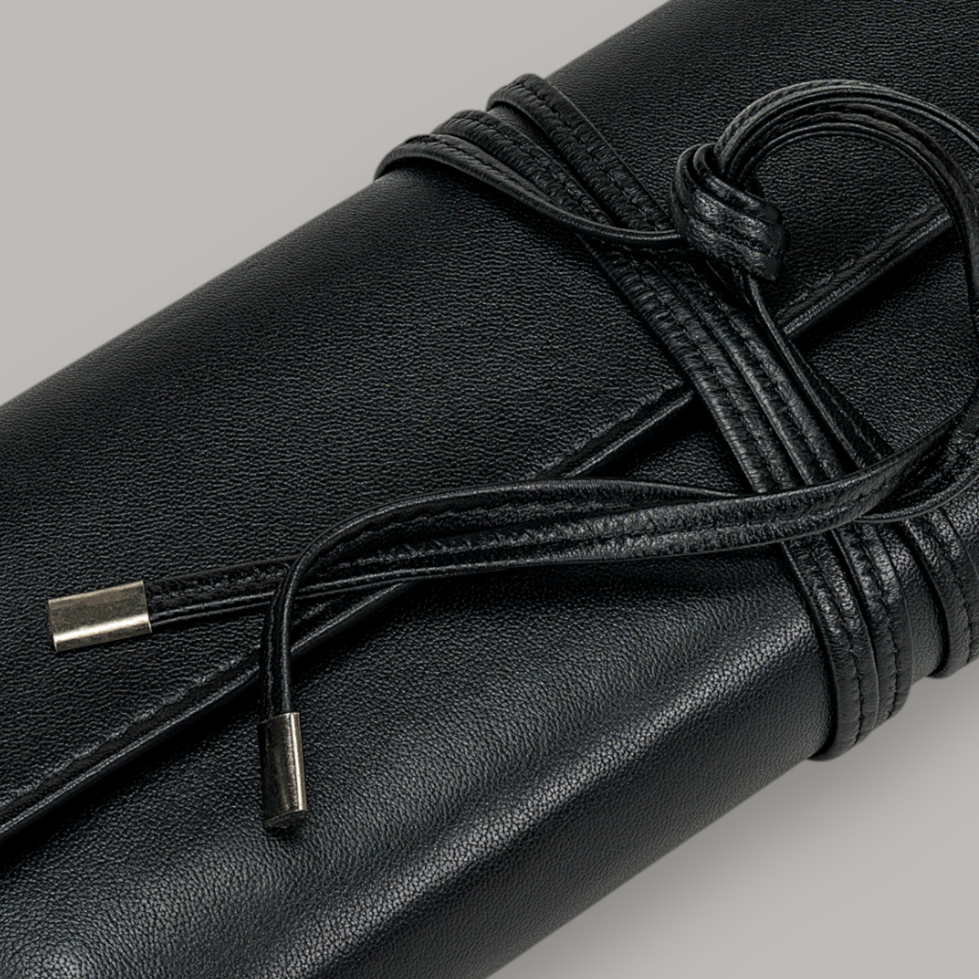 Jewelry roll nappa / black (full cowhide)